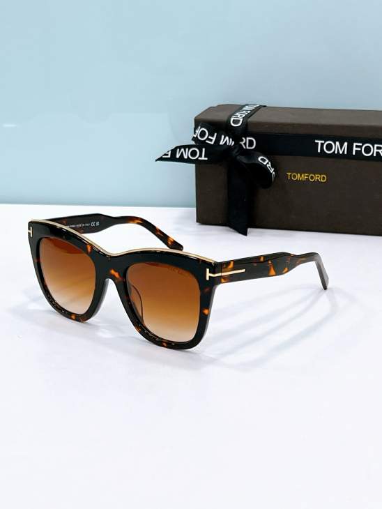 Picture of Tom Ford Sunglasses _SKUfw79566669fw